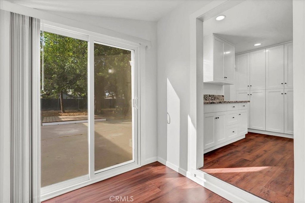 1015 Hall Ave, Corcoran, CA 93212
