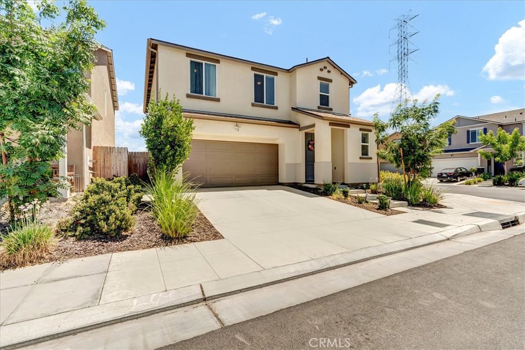 4154 N Sandrini Ave, Fresno, CA 93723