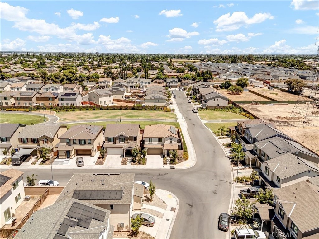 4154 N Sandrini Ave, Fresno, CA 93723