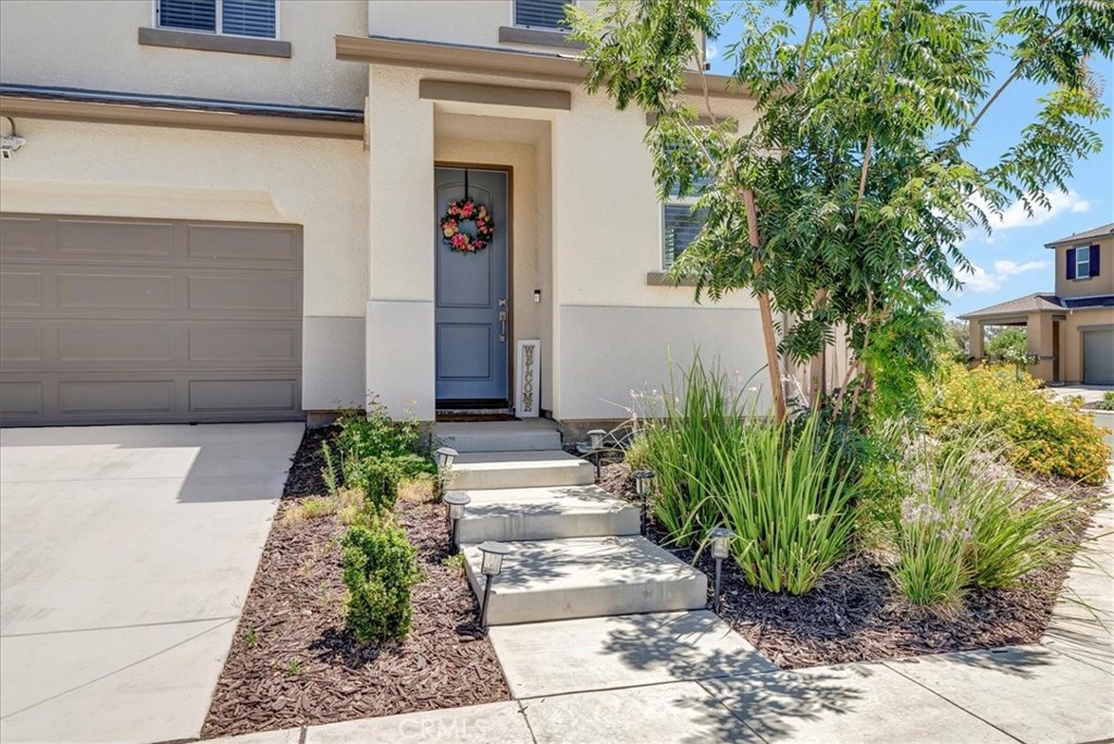4154 N Sandrini Ave, Fresno, CA 93723