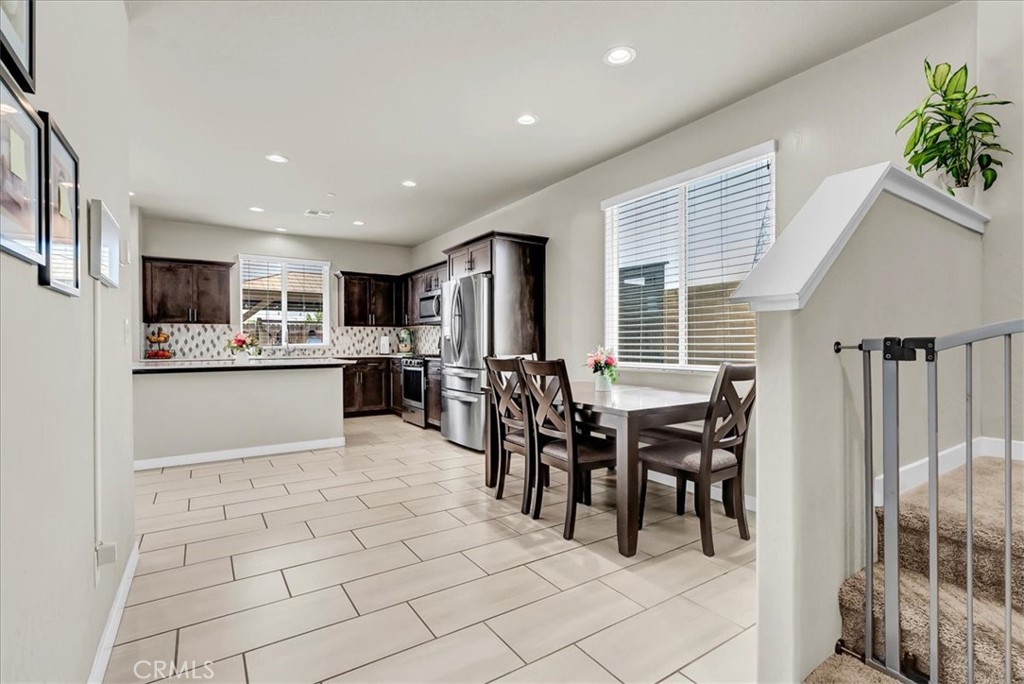 4154 N Sandrini Ave, Fresno, CA 93723
