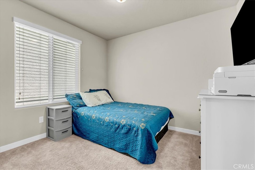 4154 N Sandrini Ave, Fresno, CA 93723