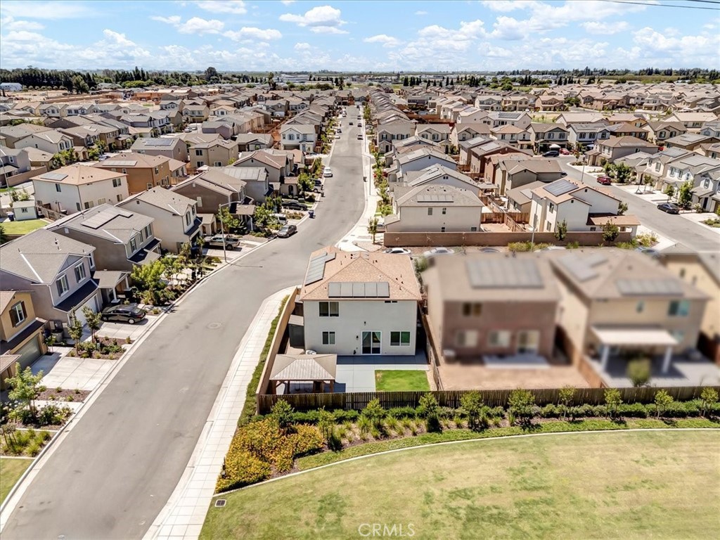 4154 N Sandrini Ave, Fresno, CA 93723
