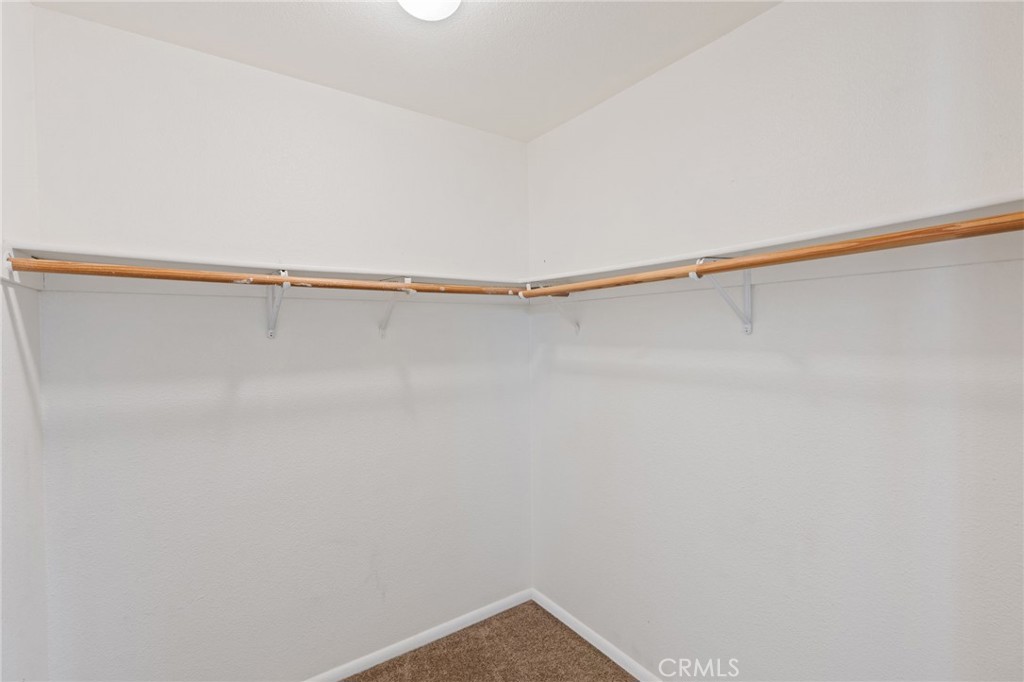 2066 Hastings Dr, Los Banos, CA 93635