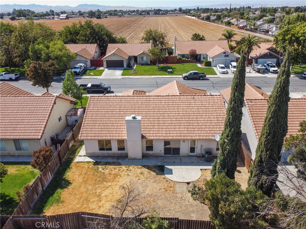 2066 Hastings Dr, Los Banos, CA 93635