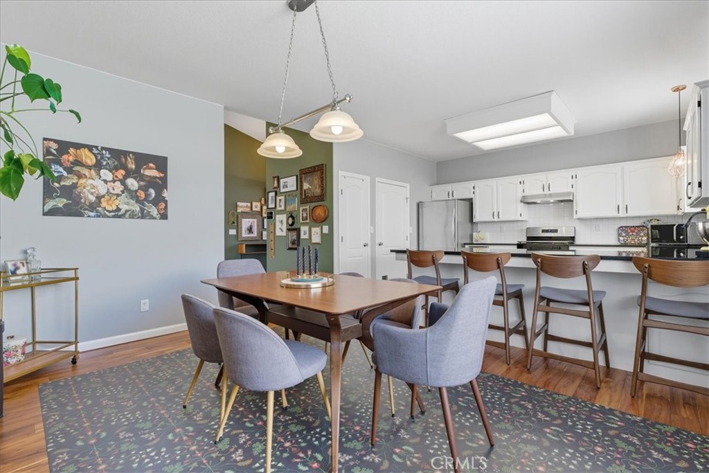 2104 Franklin Way, Hanford, CA 93230