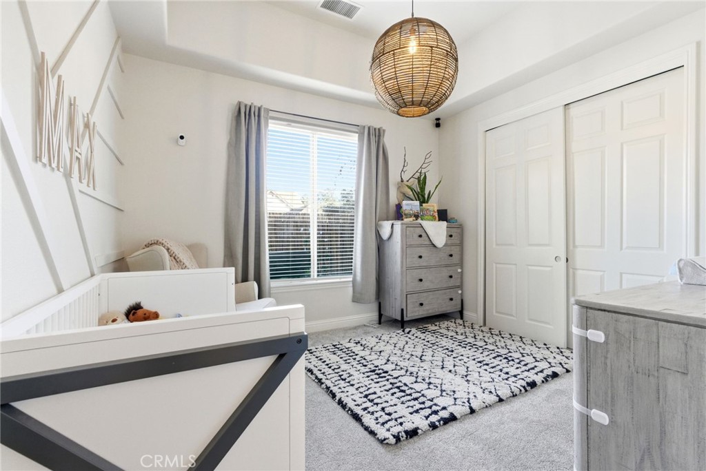 170 W Pioneer Way, Hanford, CA 93230