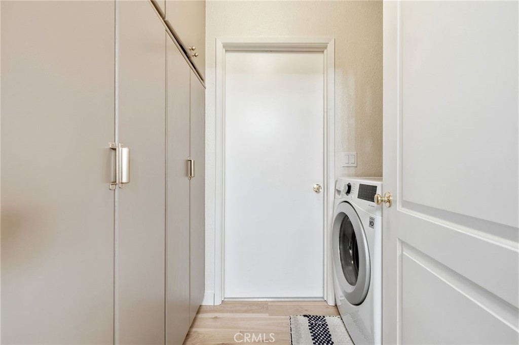 905 Redwood, Lemoore, CA 93245