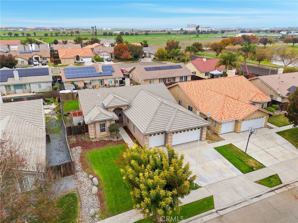 535 Mallard, Lemoore, CA 93245