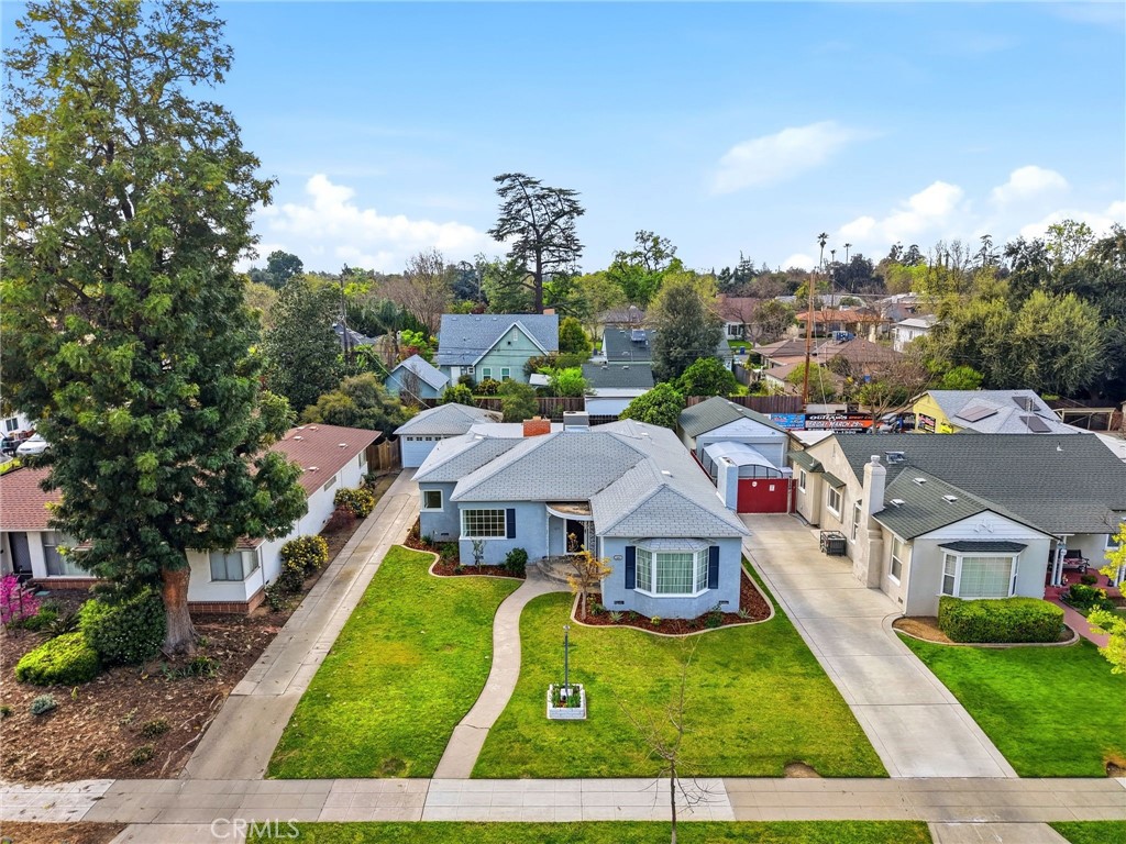 1647 N Harrison, Fresno, CA 93704