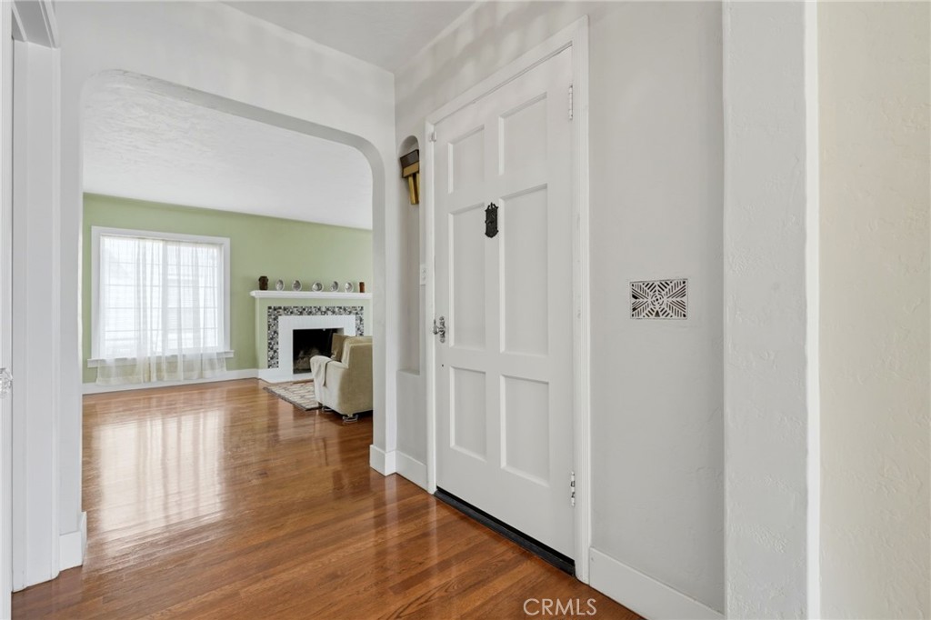 1647 N Harrison, Fresno, CA 93704