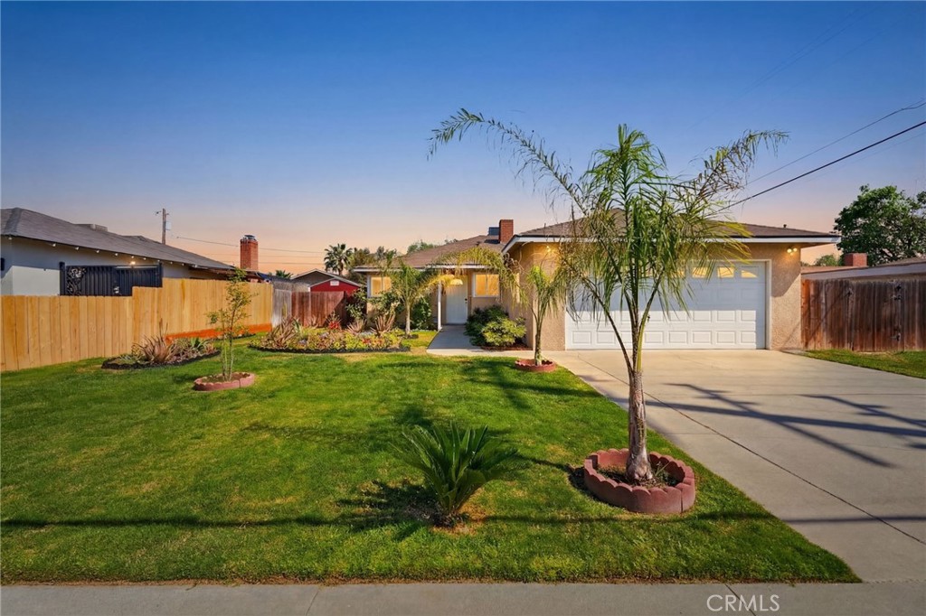 1931 N Douty, Hanford, CA 93230