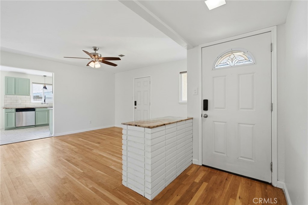 1931 N Douty, Hanford, CA 93230