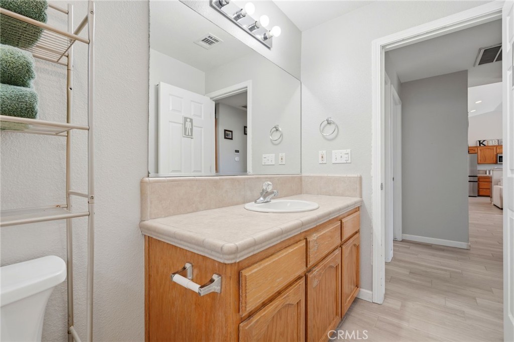 1849 W Spring Crest, Hanford, CA 93230