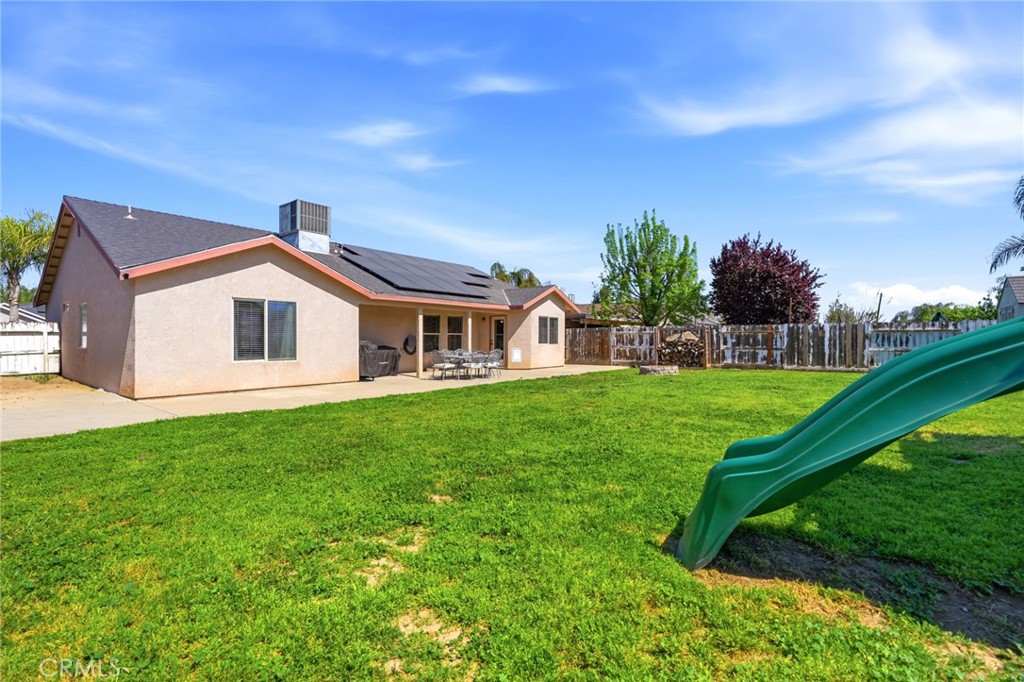 1849 W Spring Crest, Hanford, CA 93230