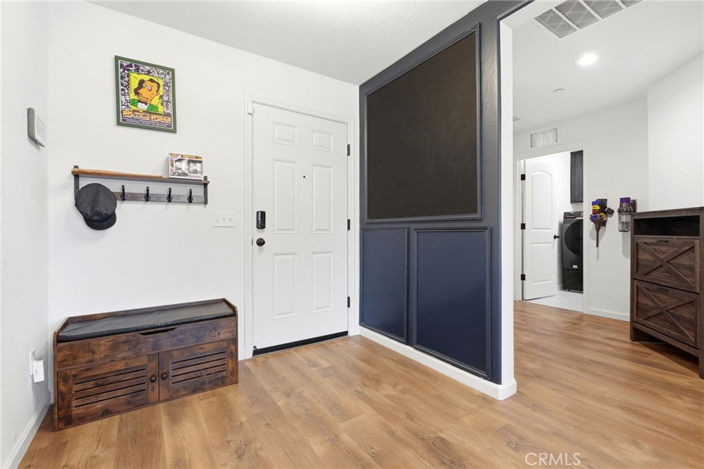 2045 W Chianti Way, Hanford, CA 93230