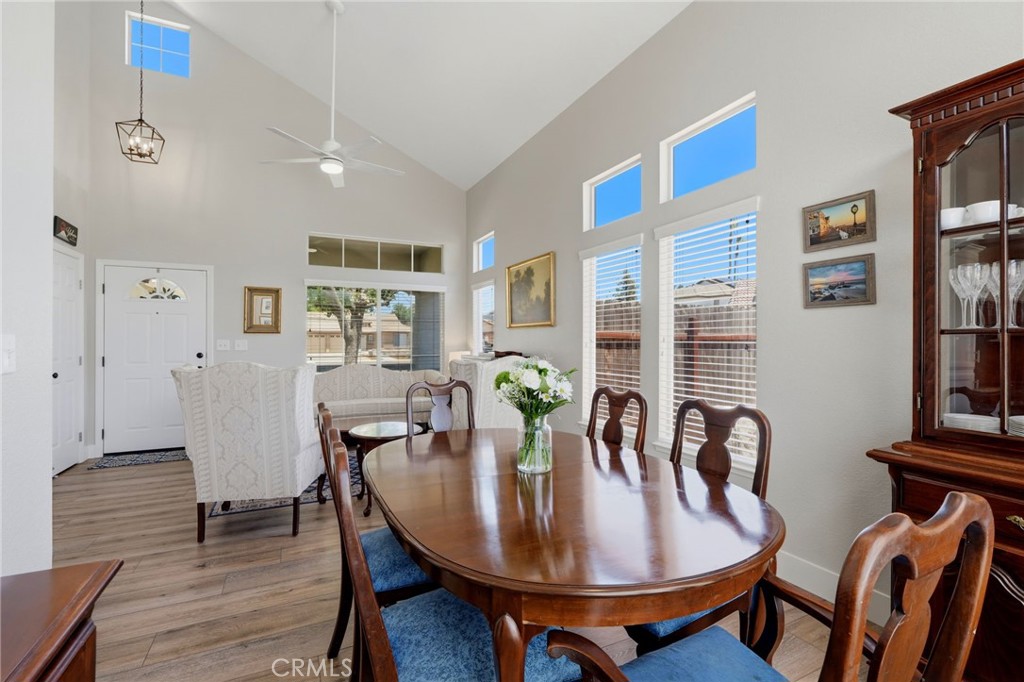 917 Margaret, Hanford, CA 93230