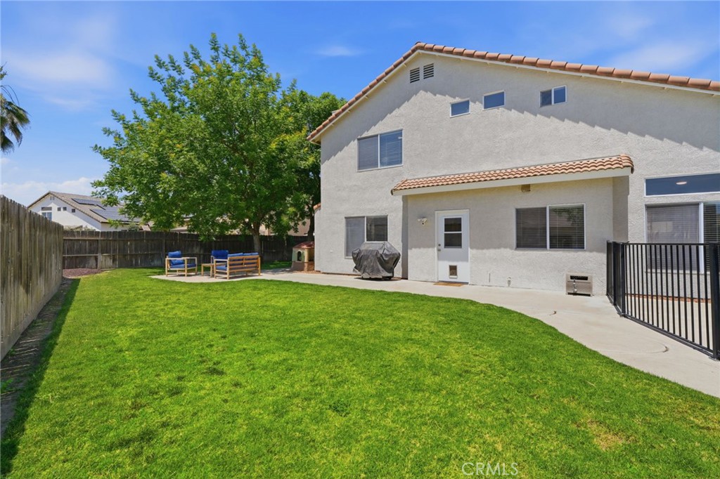 917 Margaret, Hanford, CA 93230