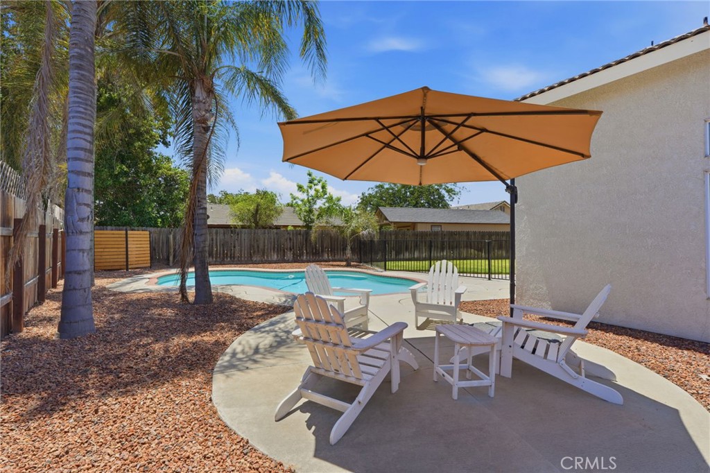 917 Margaret, Hanford, CA 93230