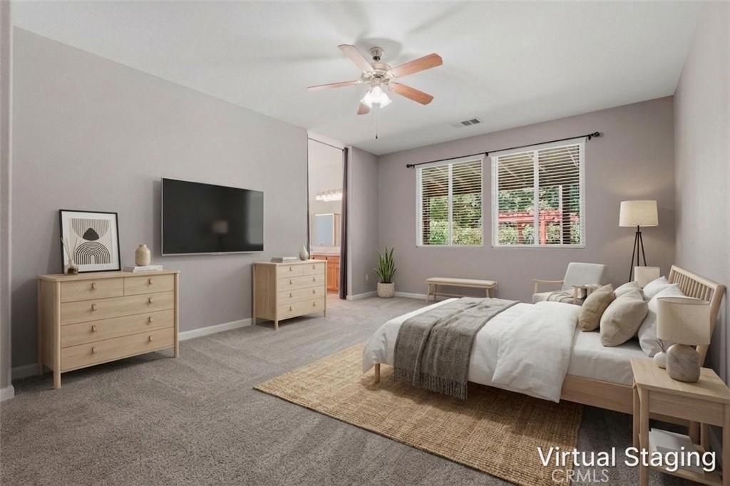 2429 N Oak Grove Ct, Visalia, CA 93291