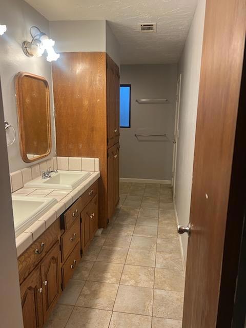 2189 N Burl Dr, Hanford, CA 93230