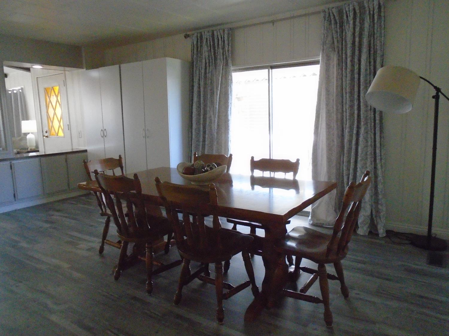 860 #80 E Grangeville Blvd #80, Hanford, CA 93230