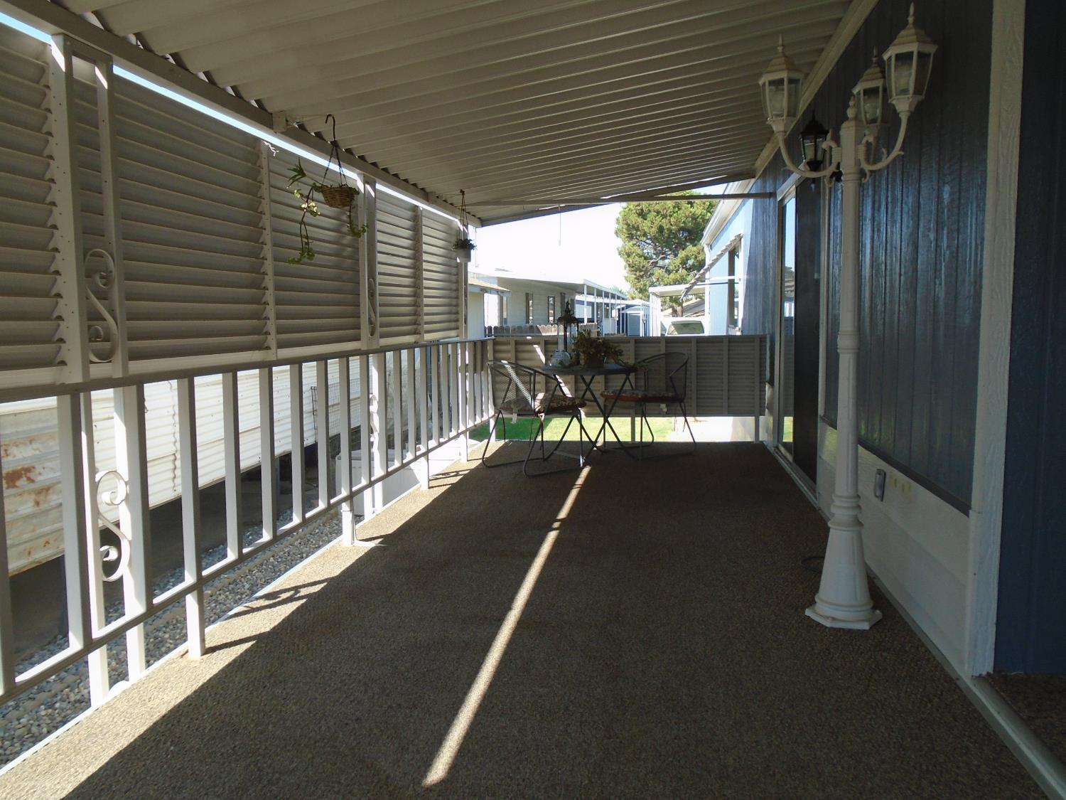 860 #80 E Grangeville Blvd #80, Hanford, CA 93230