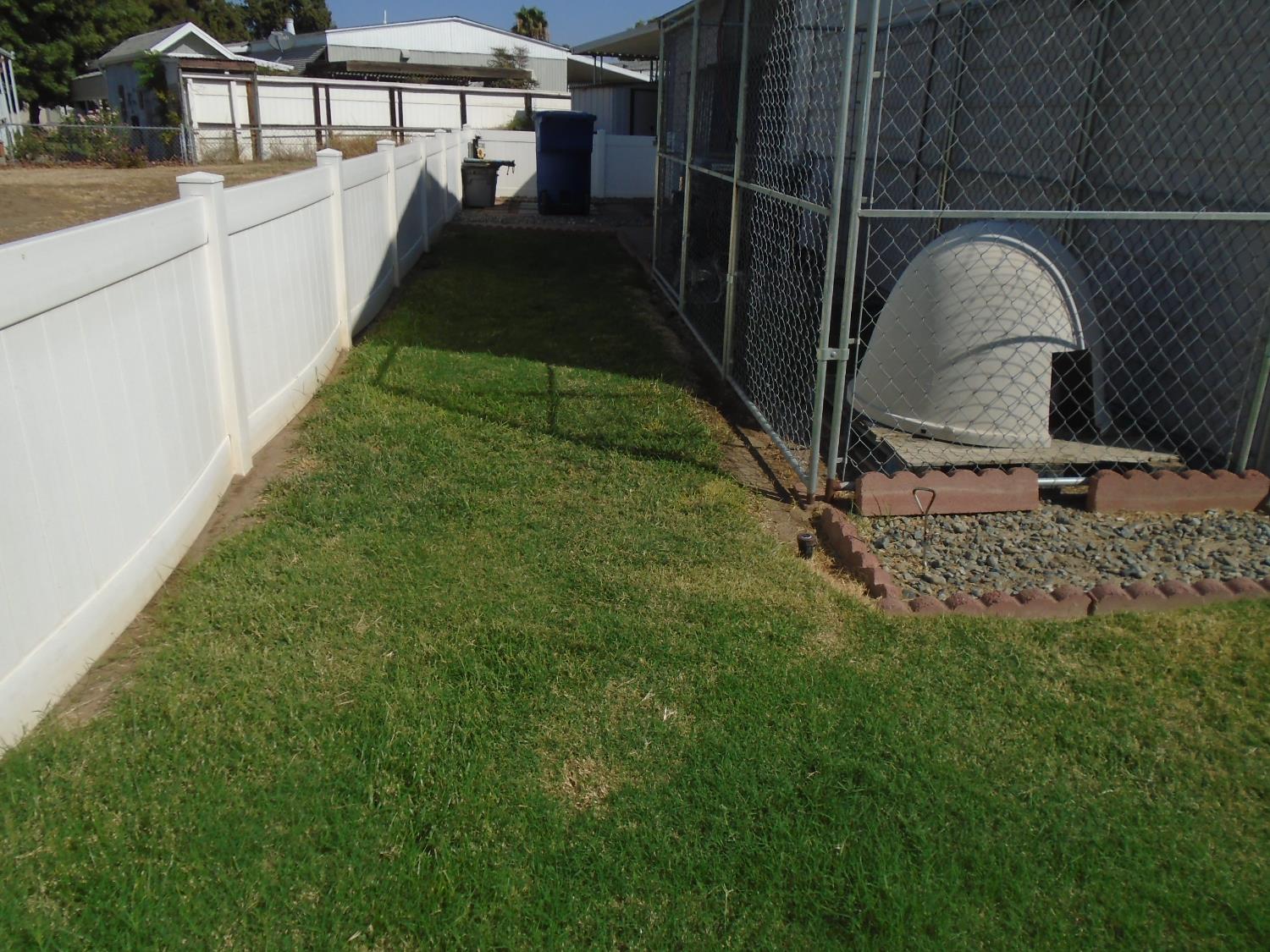 860 #80 E Grangeville Blvd #80, Hanford, CA 93230