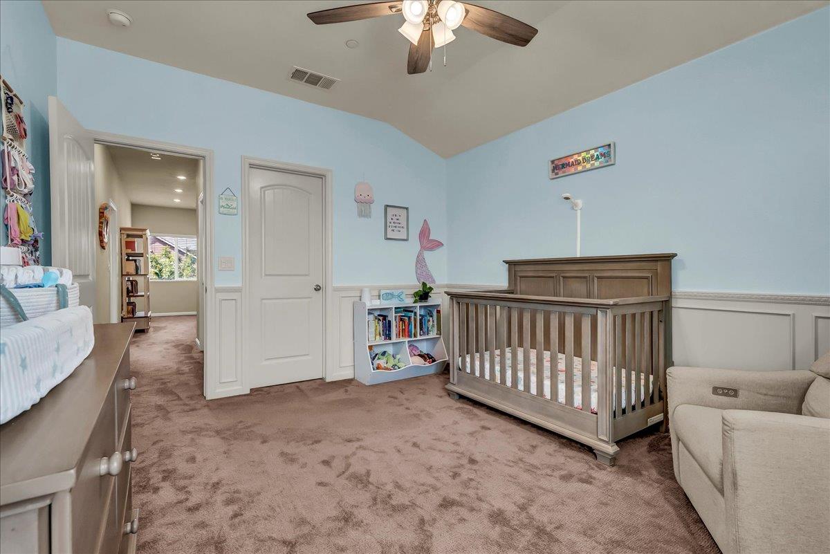 2283 W Andrew Ln, Hanford, CA 93230