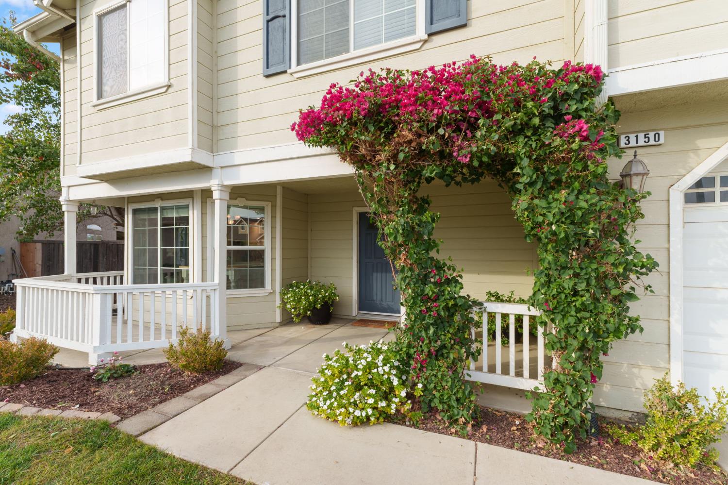 3150 N Madison Way, Hanford, CA 93230