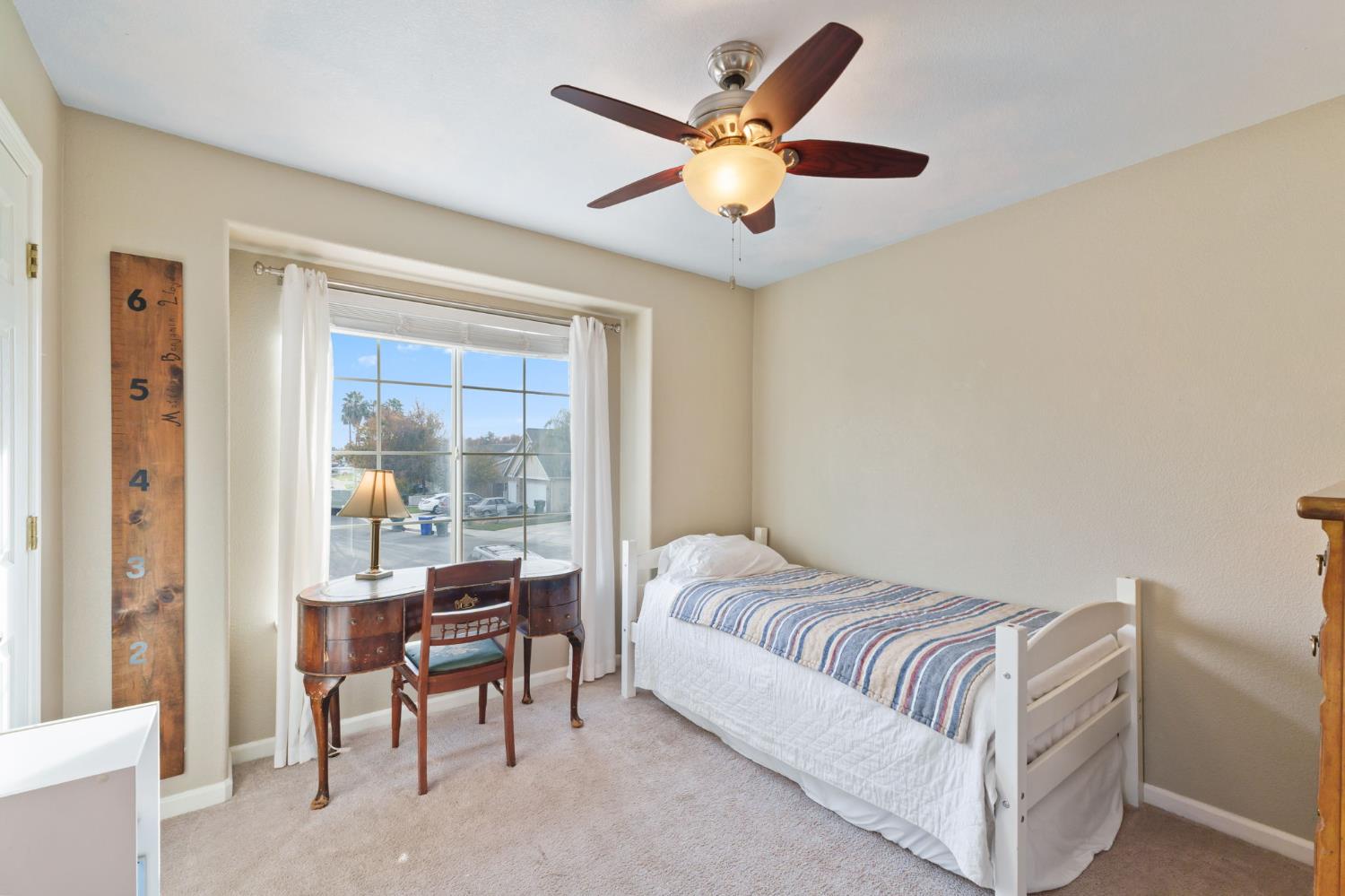 3150 N Madison Way, Hanford, CA 93230