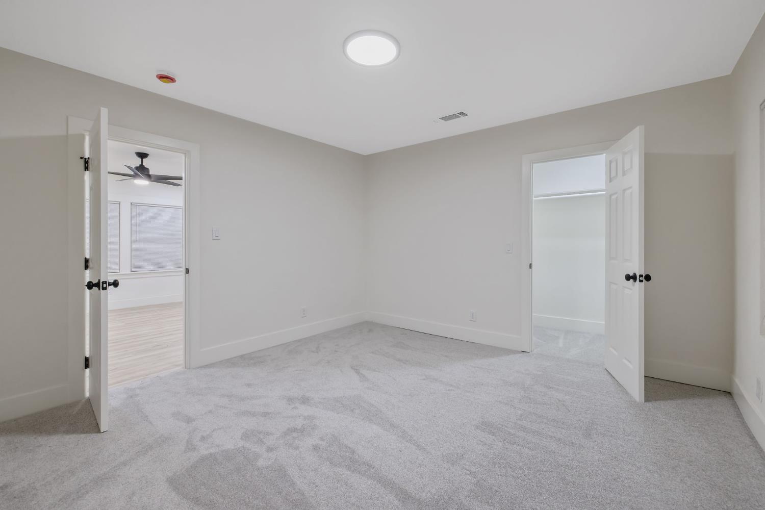 1402 Middleton St, Hanford, CA 93230