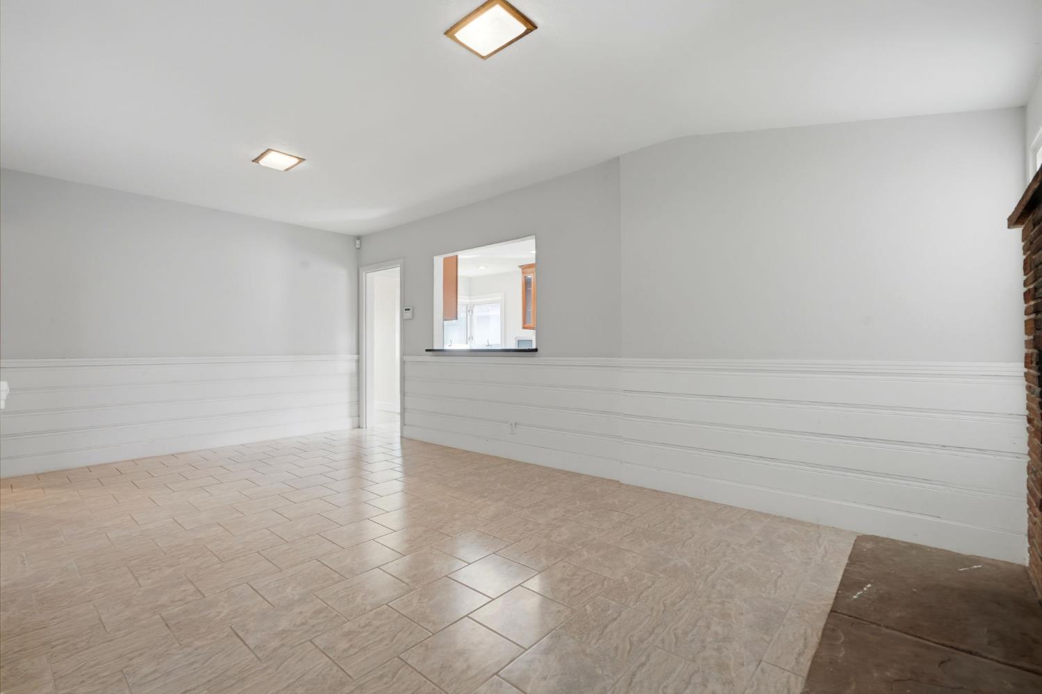 1647 N Harrison Ave, Fresno, CA 93704