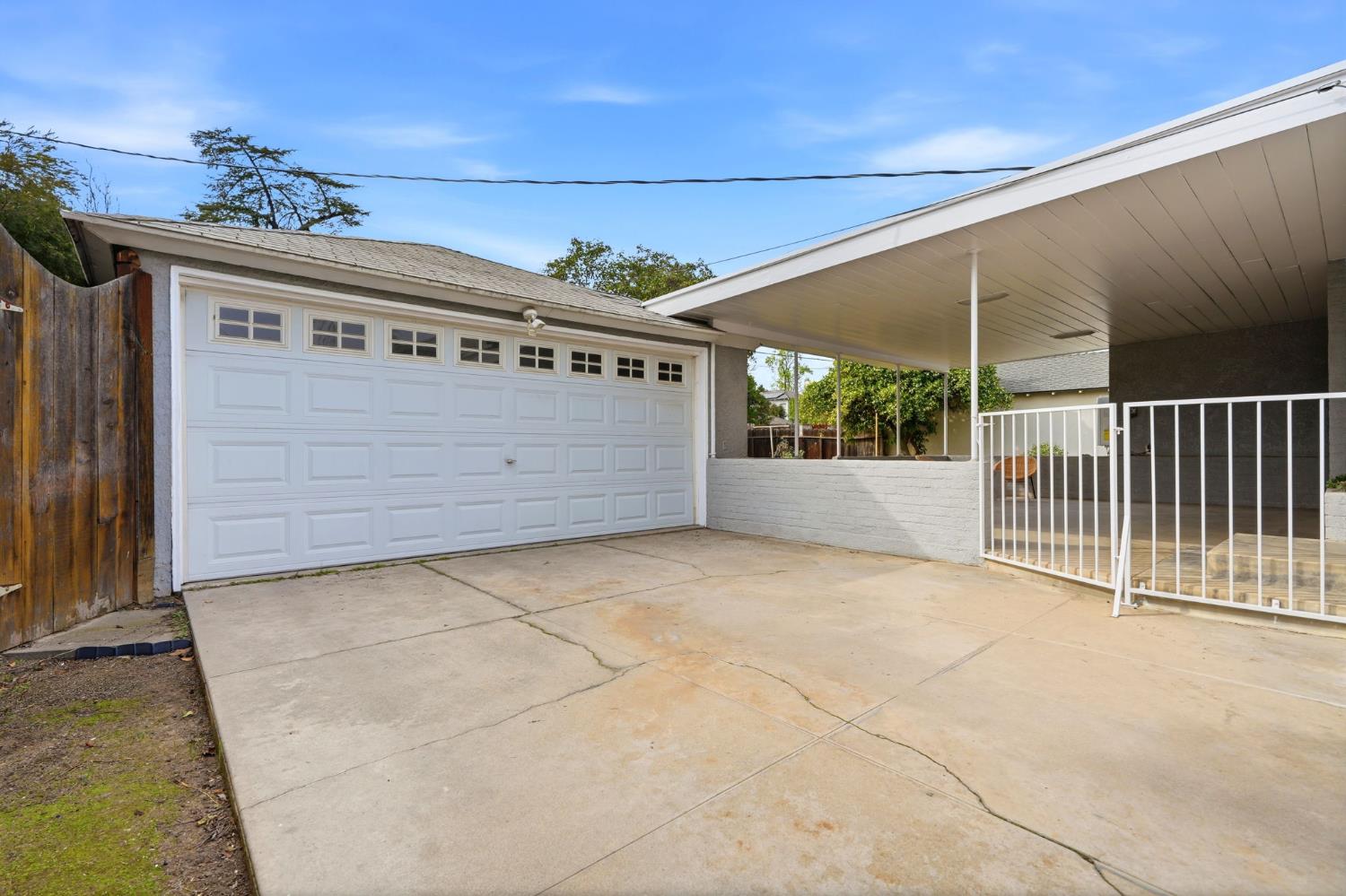 1647 N Harrison Ave, Fresno, CA 93704