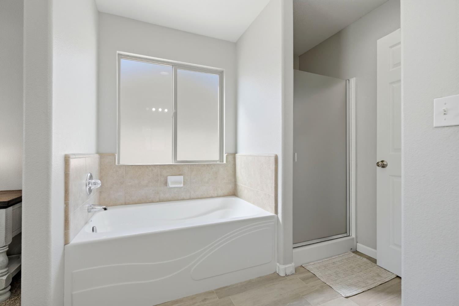 1849 W Spring Crest St, Hanford, CA 93230