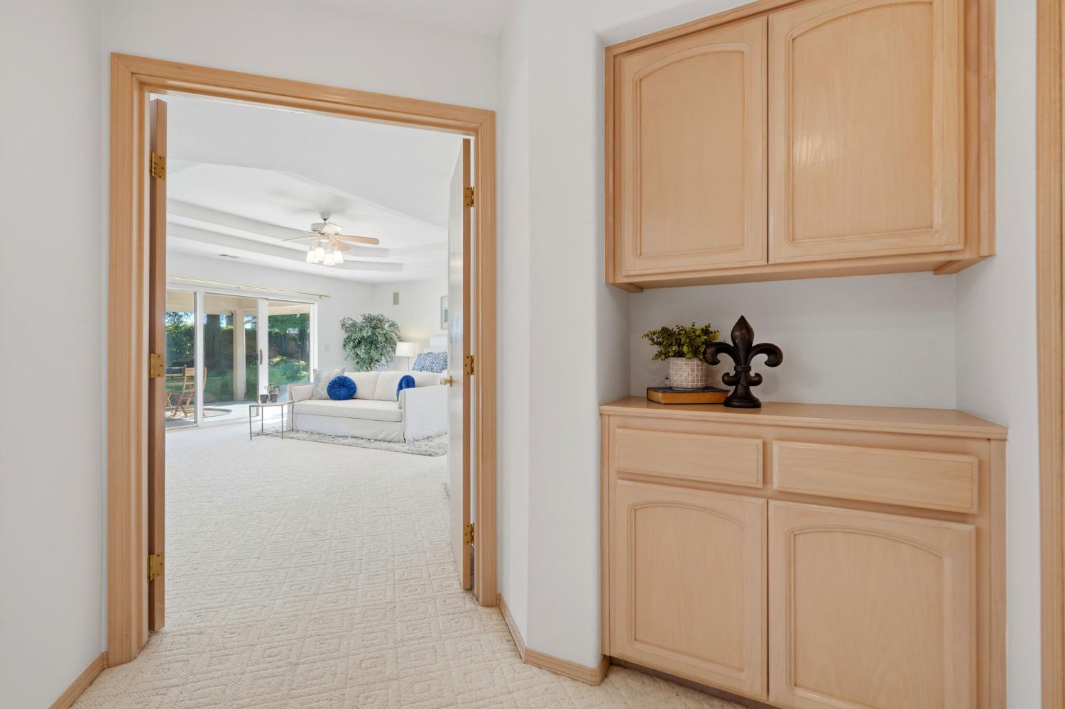 3403 E Vassar Ct, Visalia, CA 93292