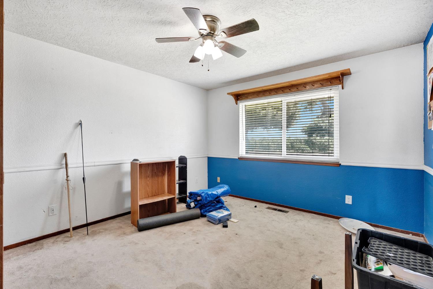 13324 Elder Ave, Hanford, CA 93230