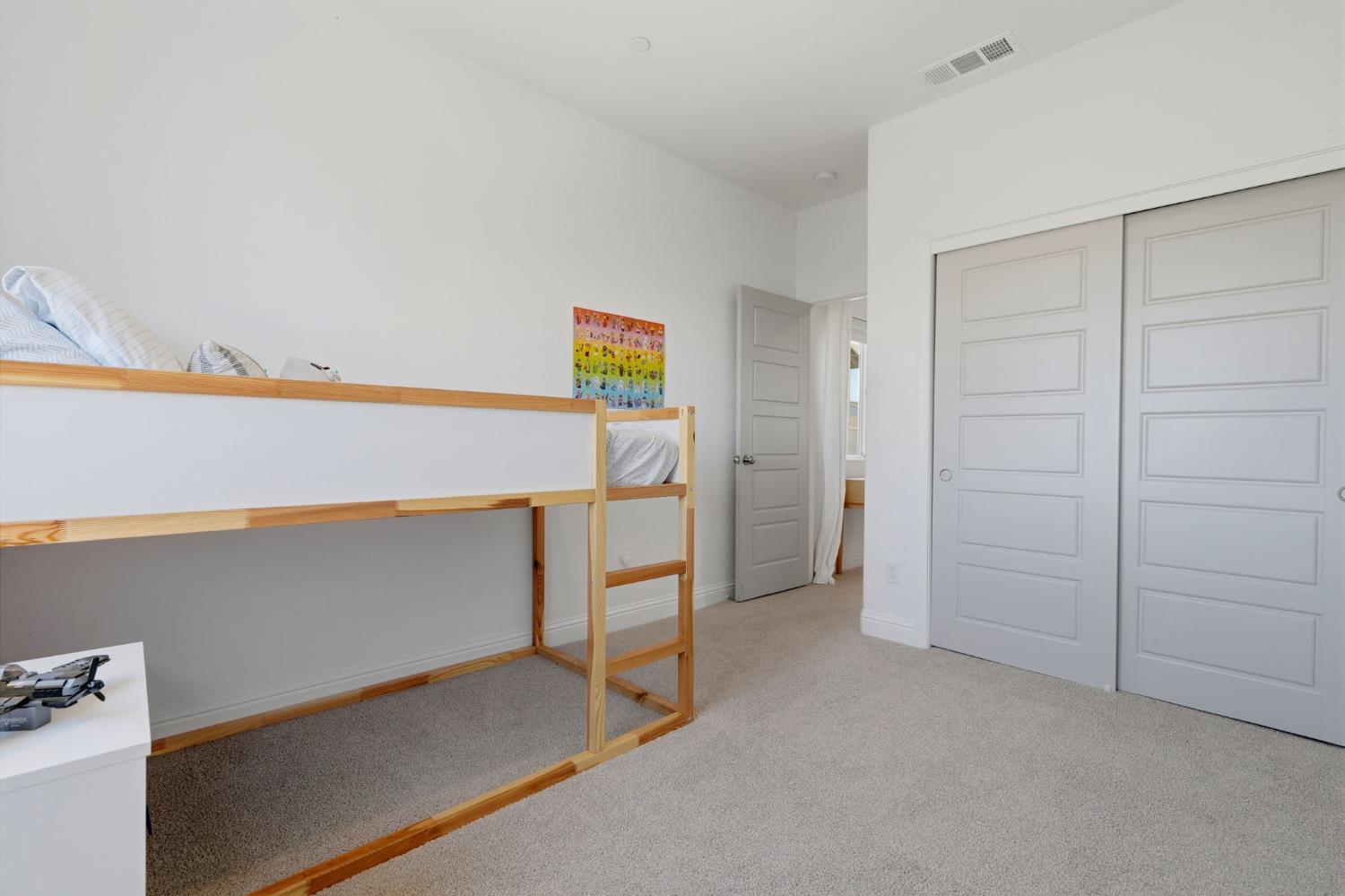 2445 W Claridge Way, Hanford, CA 93230