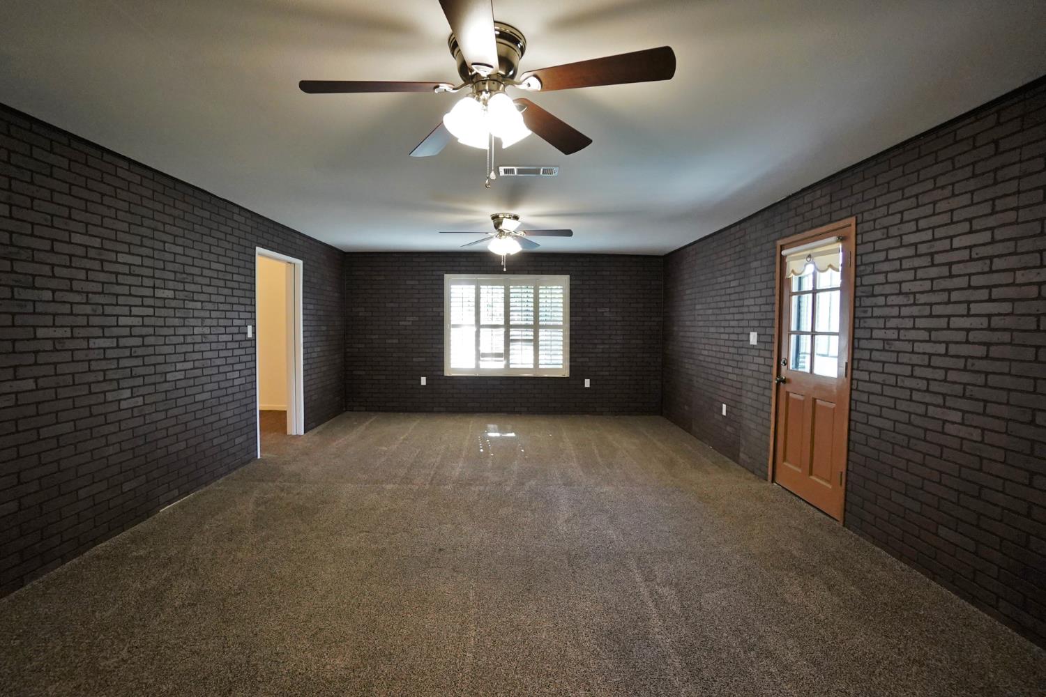 2479 Carter Way, Hanford, CA 93230