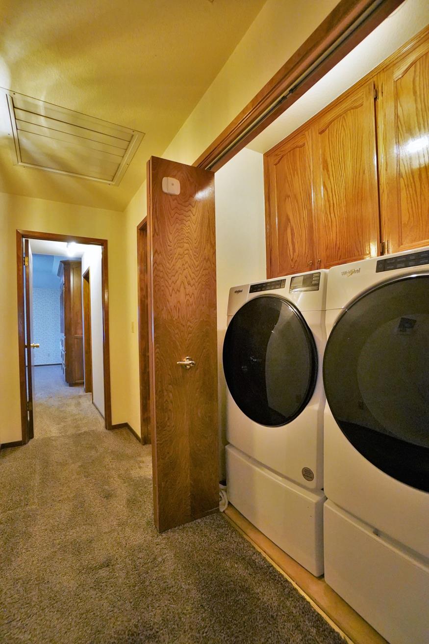 2479 Carter Way, Hanford, CA 93230