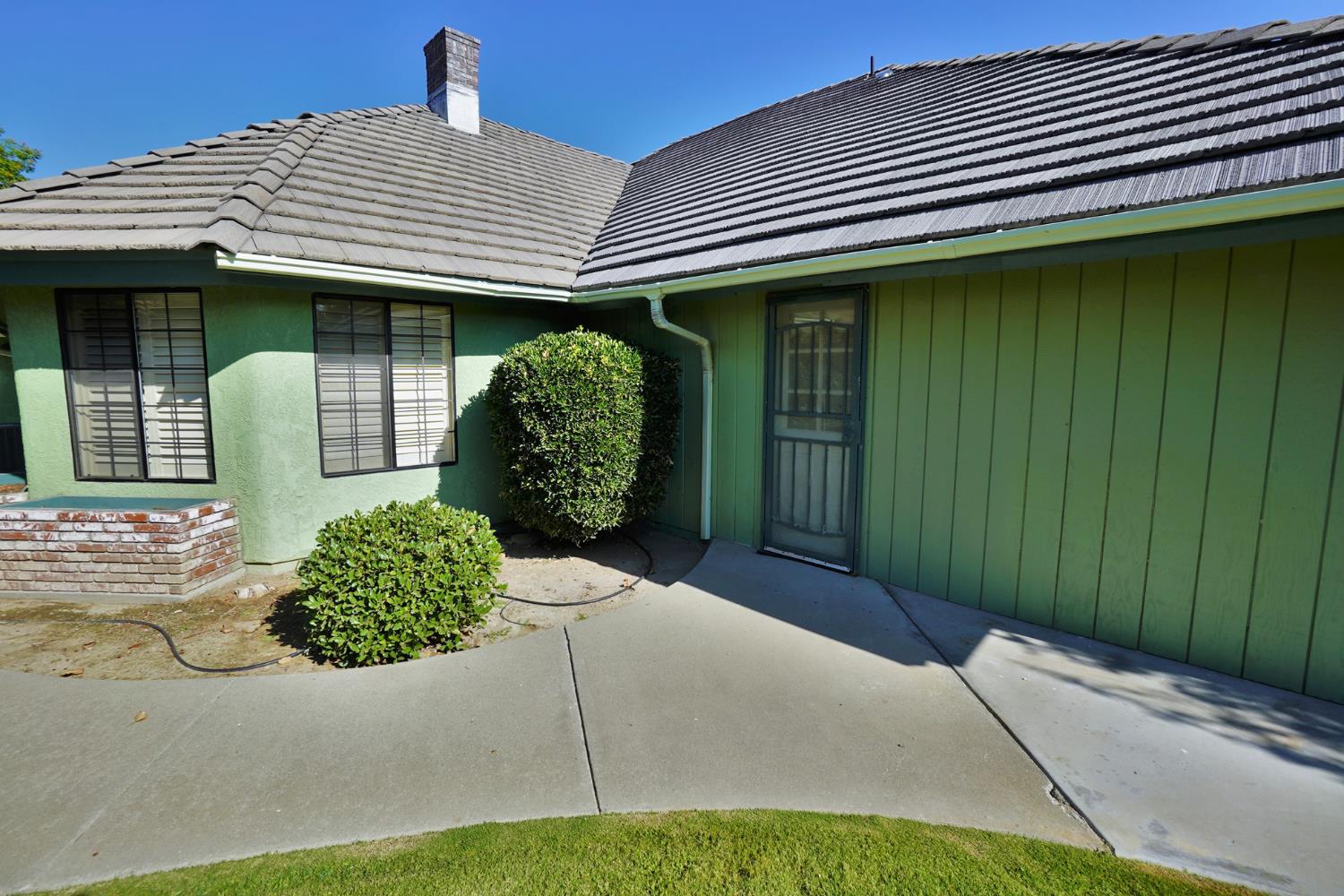 2479 Carter Way, Hanford, CA 93230