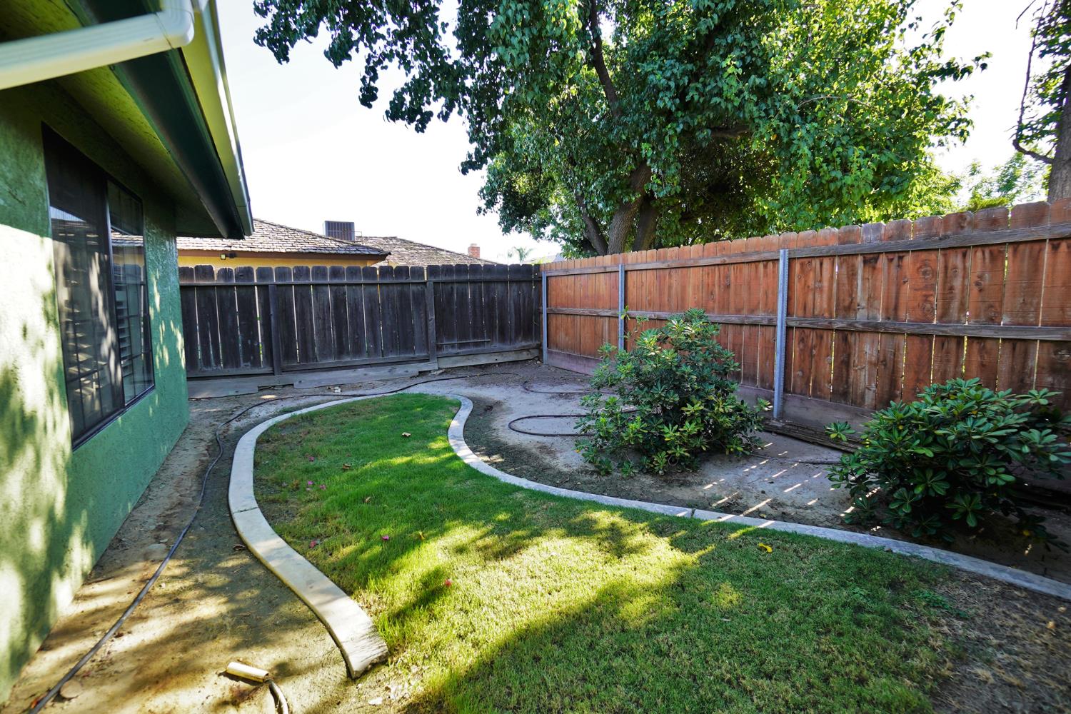 2479 Carter Way, Hanford, CA 93230