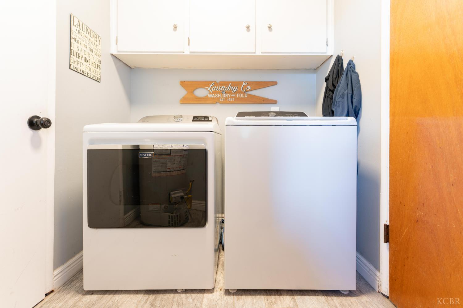 254 W Earl Way, Hanford, CA 93230