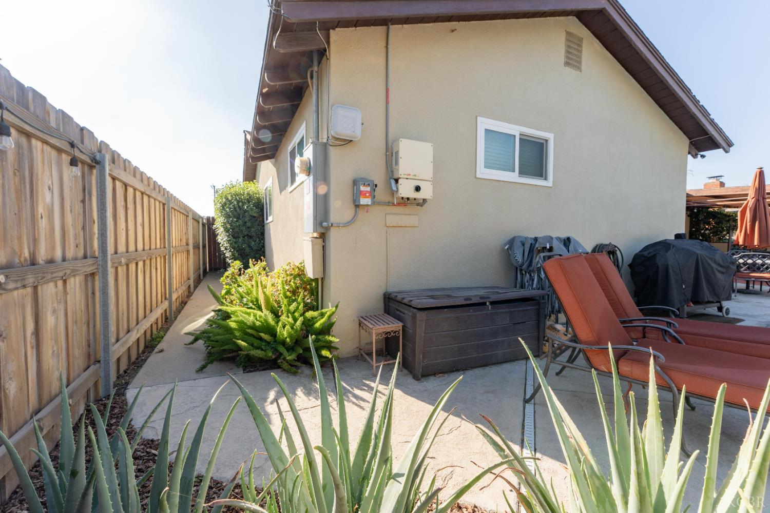 254 W Earl Way, Hanford, CA 93230