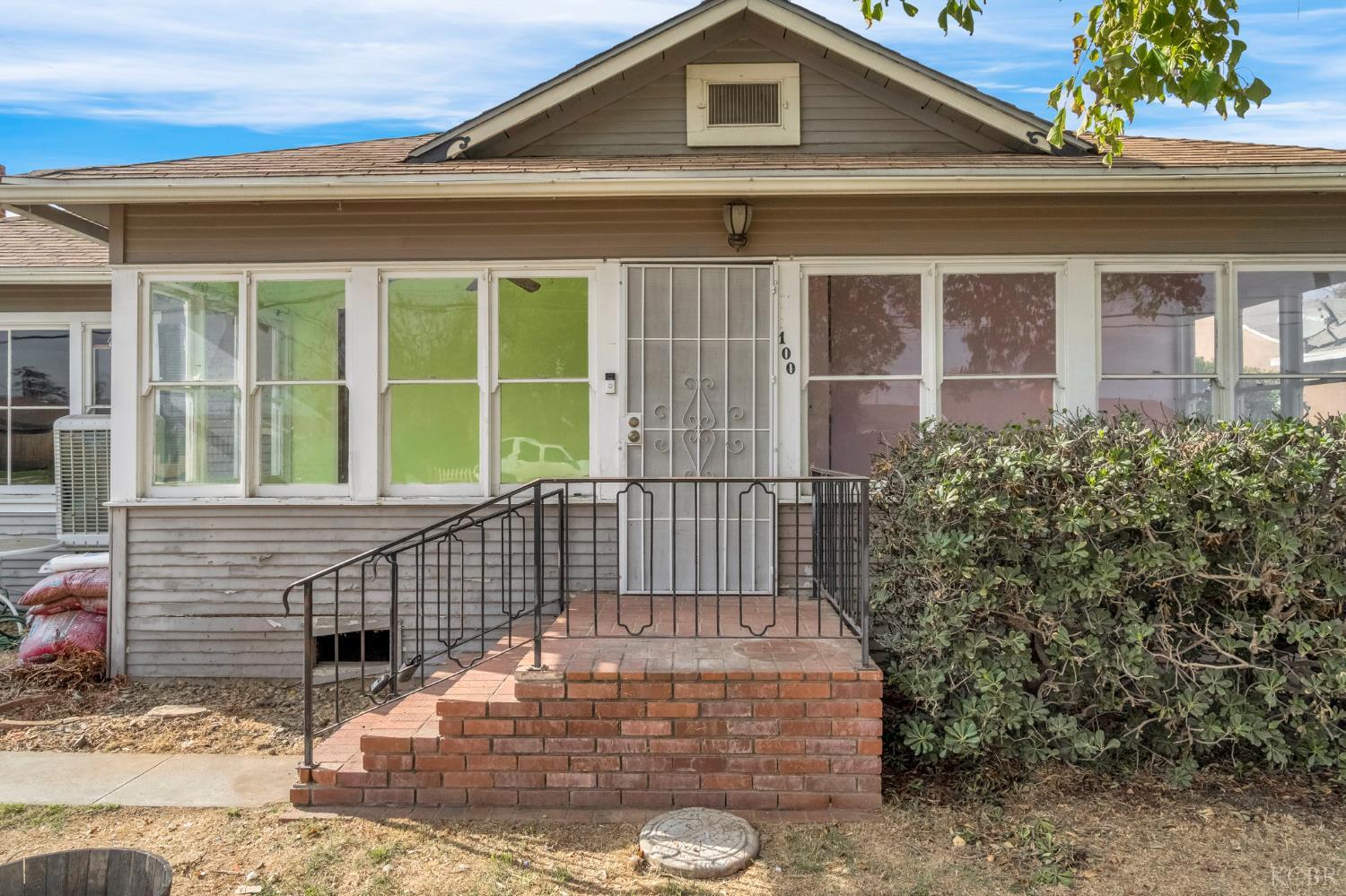 2100 N Douty St, Hanford, CA 93230