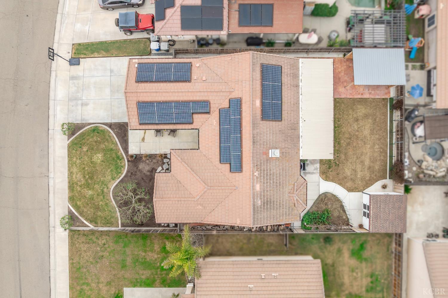 952 Meadow View Rd, Hanford, CA 93230