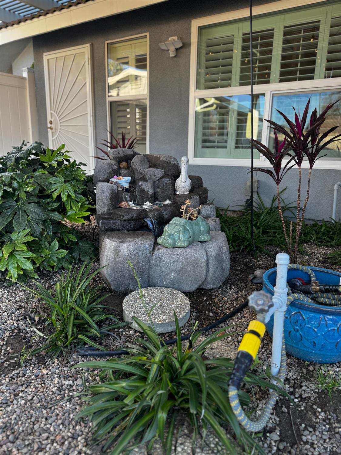 1235 University Ave, Hanford, CA 93230