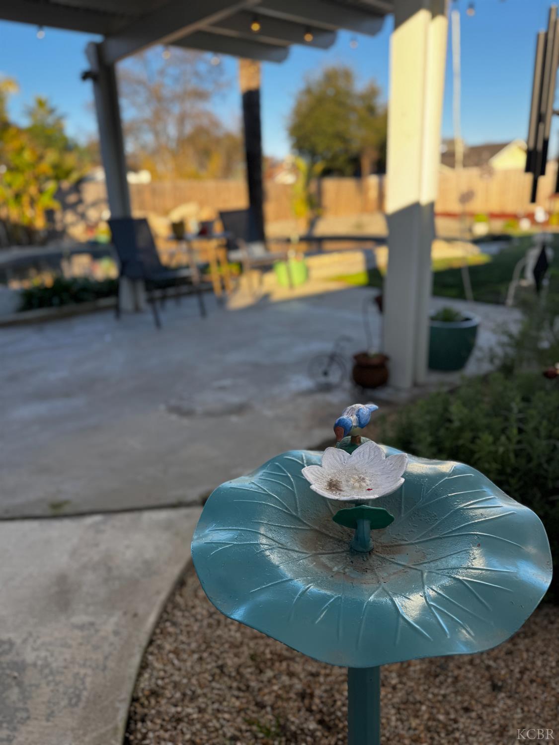 1235 University Ave, Hanford, CA 93230