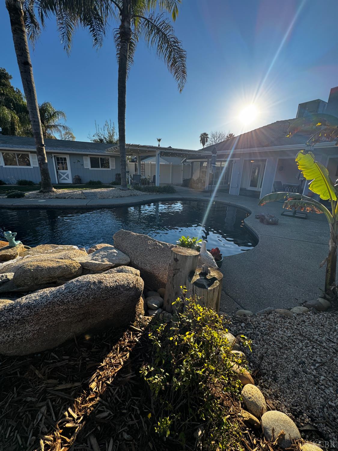 1235 University Ave, Hanford, CA 93230