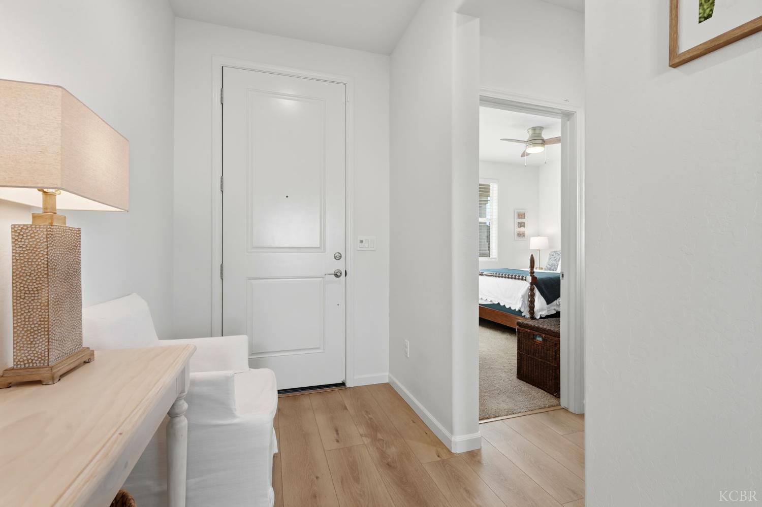 2566 Muscat Ct, Hanford, CA 93230